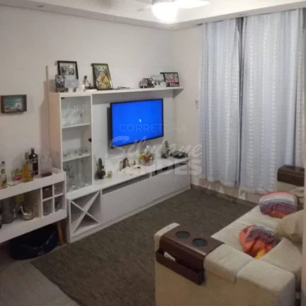 Imagem Oportunidade! Casa modelo Mariana com 3 dorms no condomínio Villa Flora