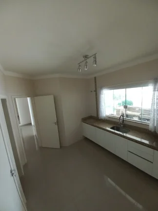 Imagem Imóvel de alto padrão: Casa em condomínio à venda em Sorocaba-SP, Ibiti Royal Park, 3 quartos, 3 suítes, 3 salas, 4 banheiros, 4 vagas, 244m².