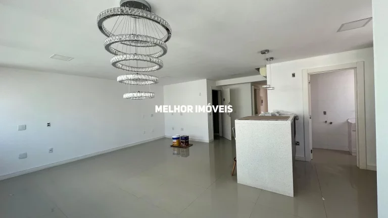 Imagem Apartamento a venda com 03 suítes no Centro de Balneário Camboriú