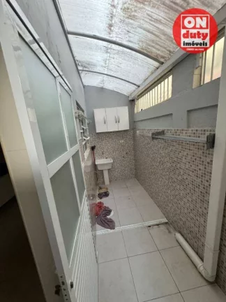 Imagem Sobrado à venda, 80 m² por R$ 450.000,00 - Macuco - Santos/SP