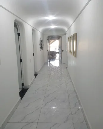 Imagem Apartamento reformado com vista e lazer no calçadão