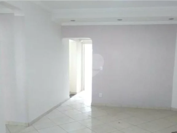 Imagem Casa à venda com 2 quartos, sendo 1 suíte, em Butantã, São Paulo - SP