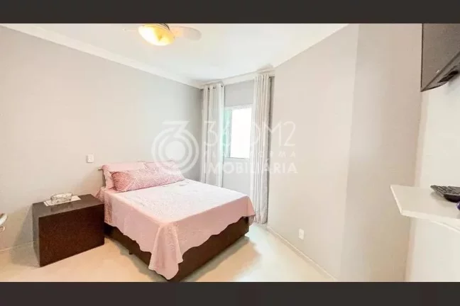 Imagem Sobrado para Venda em Santo André / SP no bairro Vila Floresta