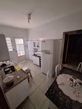 Imagem Casa a Venda Jardim Portinari, Reformada e com edícula nos fundos