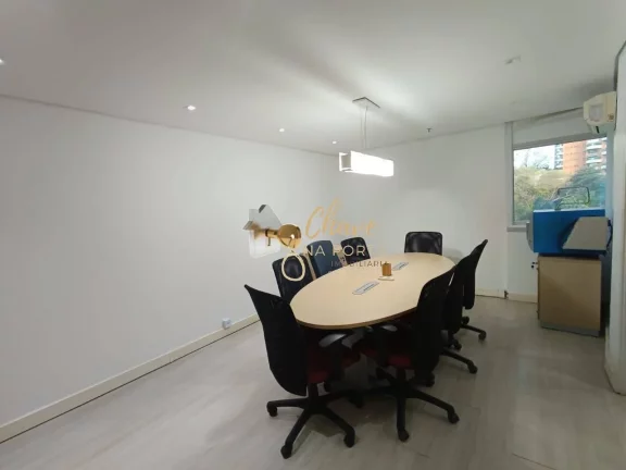 Imagem Sala Comercial para Venda no Portal do Morumbi