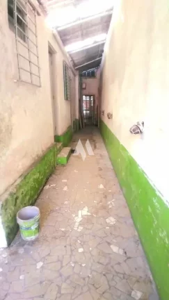 Imagem Loja Comercial Ampla no Centro de Santos Área total de 270m² Ótima localização em uma rua movimenta