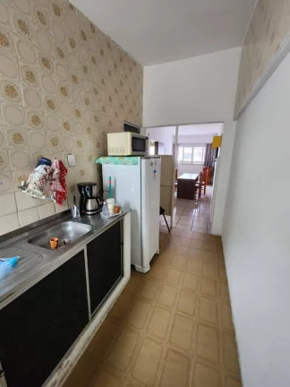 Imagem Casa no Salgado Filho, Região Comercial, Próximo à Av. Francisco Porto