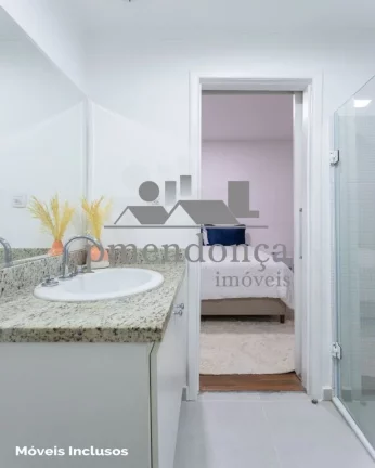 Imagem Apartamento reformado em Pinheiros perto do metrô, com 3 quartos e 1 vaga.