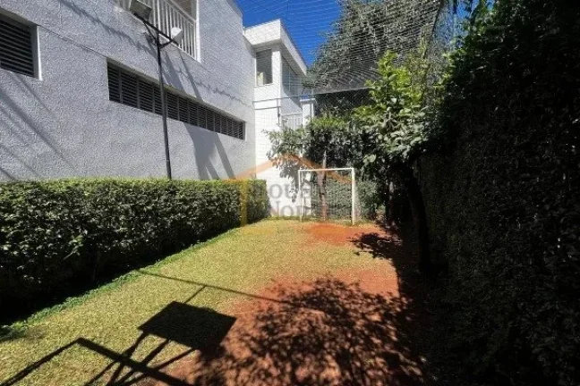 Imagem Apartamento com 87 m², composto por 2 dormitórios, 3 banheiros, possui varanda, box, armários nos...