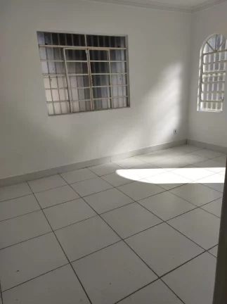 Imagem Casa com 2 dormitórios para alugar, 80 m² por R$ 3.200,00/mês - Jardim das Indústrias - São José dos Campos/SP
