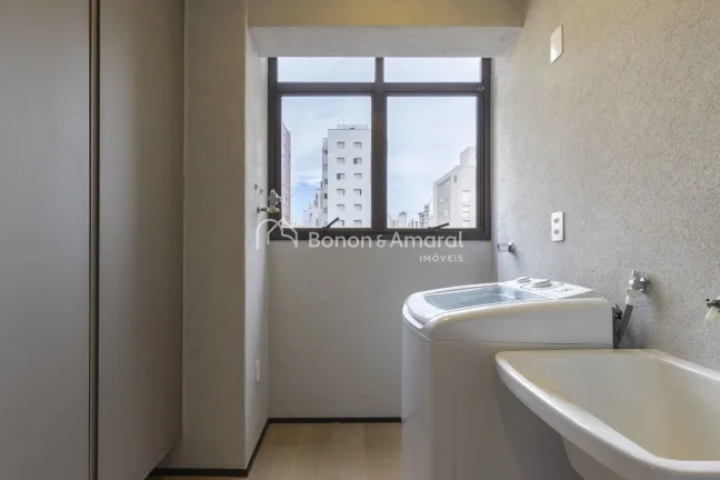 Imagem Lindo apartamento mobiliado e decorado no Cambuí, totalmente reformado. 1 quarto com armário e ban...