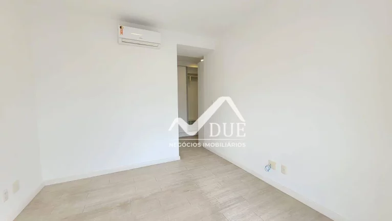 Imagem Apartamento com 4 dormitórios, 204 m² - venda por R$ 3.200.000,00 ou aluguel por R$ 18.000,00/mês - Embaré - Santos/SP