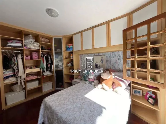 Imagem Casa com 3 dormitórios à venda, 155 m² por R$ 790.000,00 - Quebra Frascos - Teresópolis/RJ