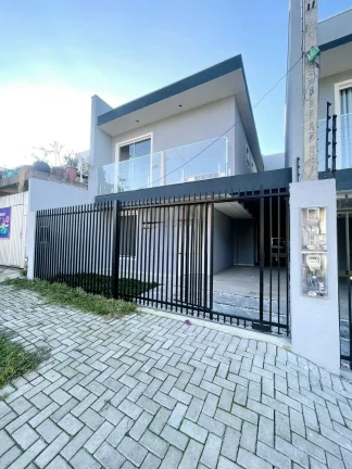 Sobrado à venda no CIC