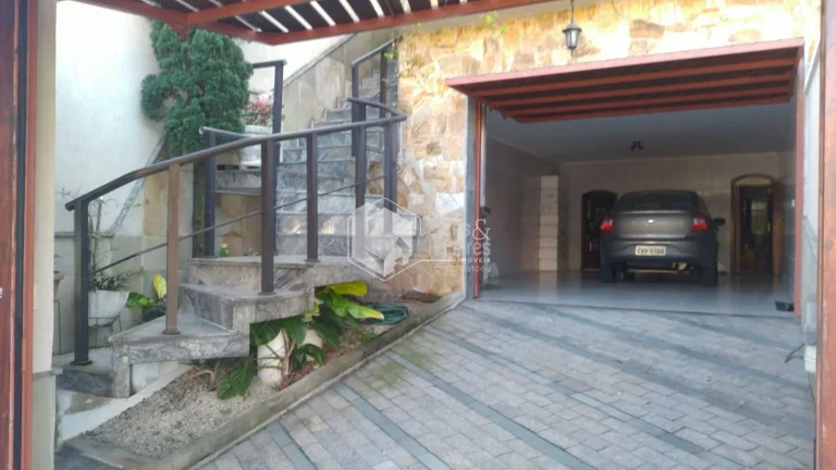 Imagem Sobrado à venda, 300m², 4 dormitórios (sendo 3 suítes) + 1 Dep. Empregada, 4 vagas, Churrasqueira- Vila Isolina Mazzei, São Paulo, SP