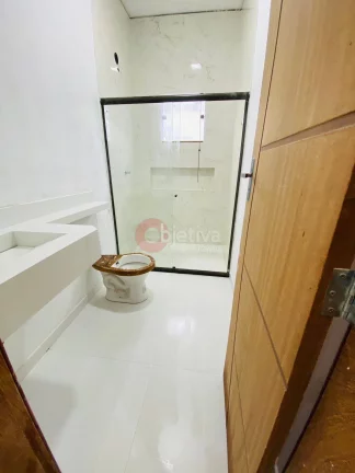Imagem Casa linear em condomínio, 3 quartos, São Pedro da Aldeia - RJ
