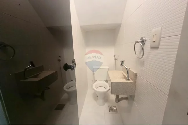 Imagem Casa com 2 quartos á venda em Oswaldo Cruz, Rio de Janeiro.