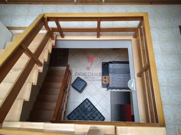 Imagem CASA ALTO PADRÃO, impecável, 4 dormitórios, um c/suite, área próximo ao centro e Shopping