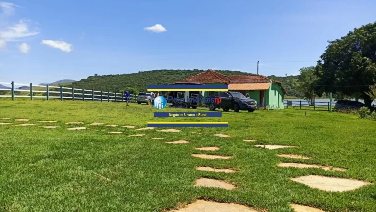 Imagem Sítio 10,8 alqueires a venda de frente ao Lago de Furnas, possui estrutura, Guapé - Minas Gerais - analisa parte em permuta.
