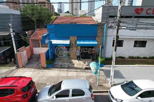 Imagem Casa Com Ponto Comercial no Tirol