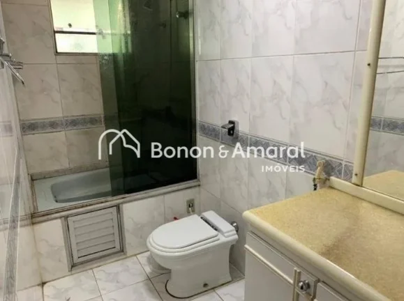 Imagem Amplo e bem distribuído, este apartamento de 143m² no coração do Cambuí é ideal para quem busc...