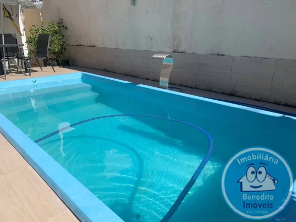 Imagem VENDO EXCELENTE CASA COM 04 DORMITÓRIOS EM PORTO SEGURO