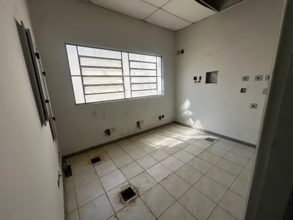 Imagem Galpão comercial para venda em Cidade Nova, 267m2