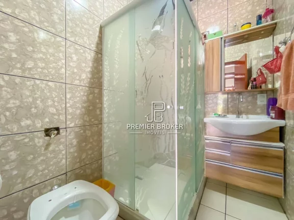 Imagem Casa à venda, 114 m² por R$ 500.000,00 - Pessegueiros - Teresópolis/RJ