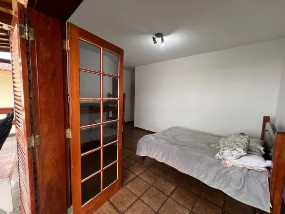 Imagem Casa para Venda em Itanhaém, Parque Augustus, 4 dormitórios, 4 suítes, 2 banheiros, 6 vagas