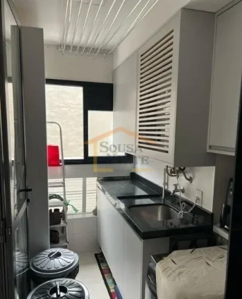 Imagem Apartamento amplo e aconchegante, 2 dormitórios, sendo 1 suíte, com armários planejados, 2 banhei...