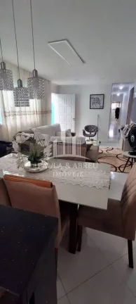 Imagem Assobradado 3 Dormitórios sendo 1 suíte com Sacada, 2 banheiros, 2 vagas, Lavanderia Grande, Área Coberta com Churrasqueira em Mauá no Jardim Zaíra 2