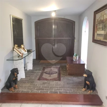 Imagem Casa à venda com 6 quartos, sendo 4 suítes, em Vila Sônia, São Paulo - SP