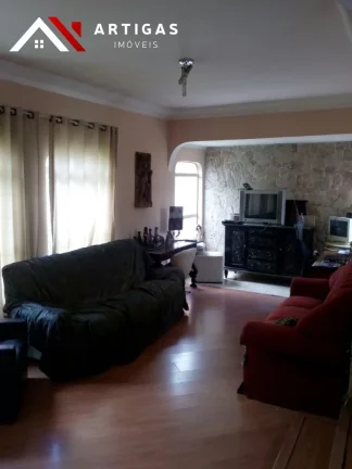 Imagem Sobrado á venda na Mooca Rua Itaqueri A.C 283 m² 4 dormitórios 3 suítes 6 vagas
