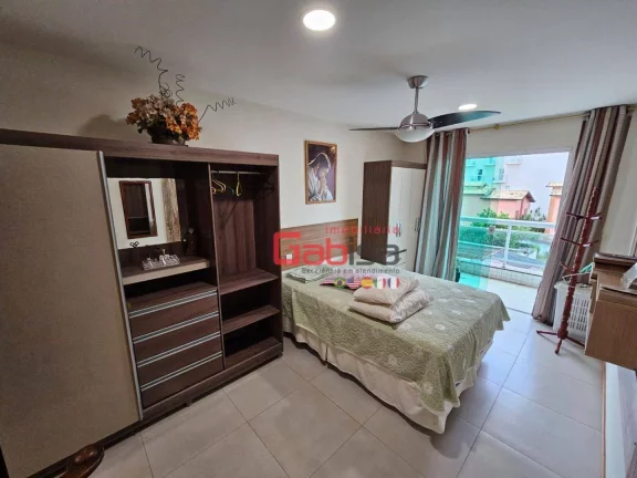 Imagem Apartamento com 3 dormitórios para alugar, 120 m² por R$ 4.461,00/mês - Centro - Cabo Frio/RJ