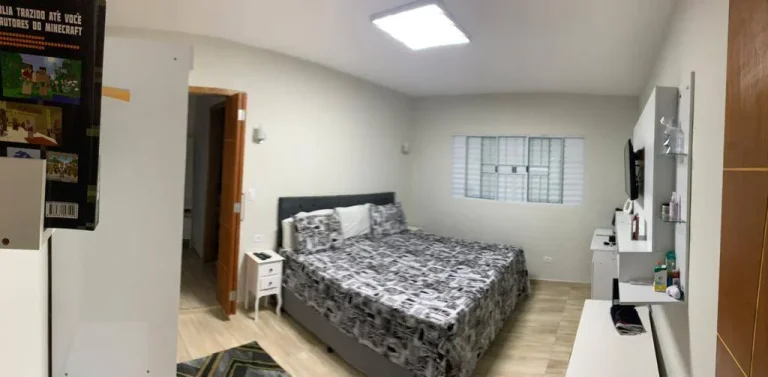 Imagem Sobrado Reformado com 130 m² 3 Dormitorios 2 Vagas de Garagens