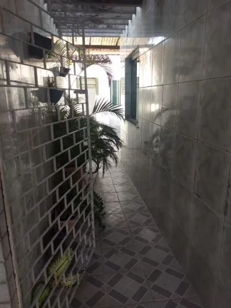 Imagem Casa no Eduardo Gomes - 3 Quartos, Suíte, 2 Banheiros, 2 Vagas de Garagem - Confira!