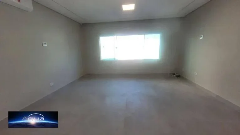 Imagem Casa para Venda em Praia Grande, Solemar, 4 dormitórios, 1 suíte, 2 banheiros, 3 vagas