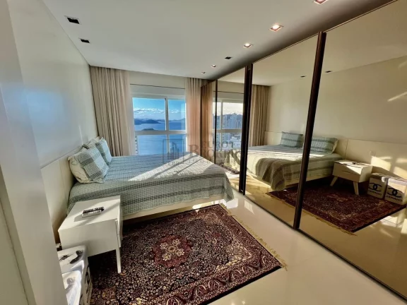 Imagem Apartamento com 4 suítes à venda no Ed. Villa Serena