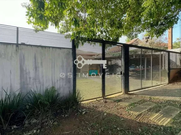Imagem Casa Semi Térrea 03 Suítes e Edícula Condomínio Jardim Passárgada A