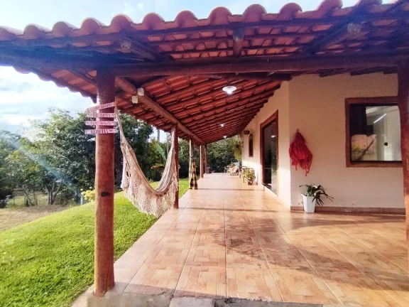 Imagem Casa em condomínio, piscina, área gourmet, pomar, varanda