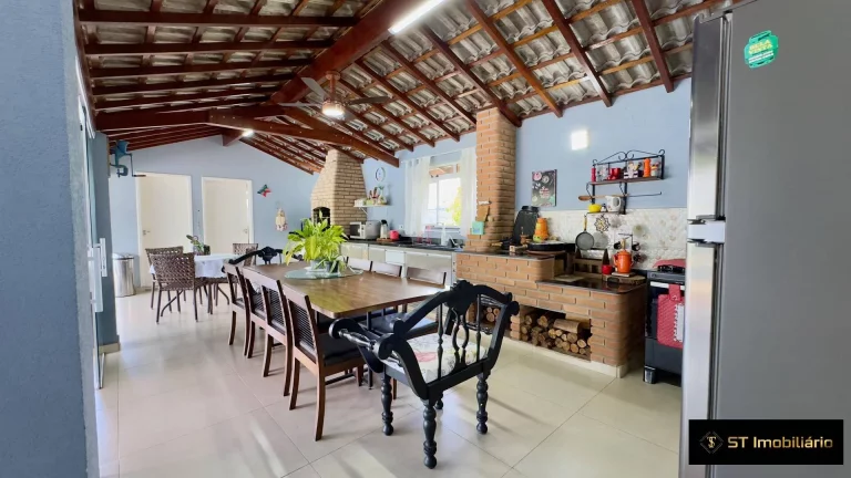 Imagem Casa à venda em Bom Jesus dos Perdões/SP - Condomínio Fechado! R$1.650.000!