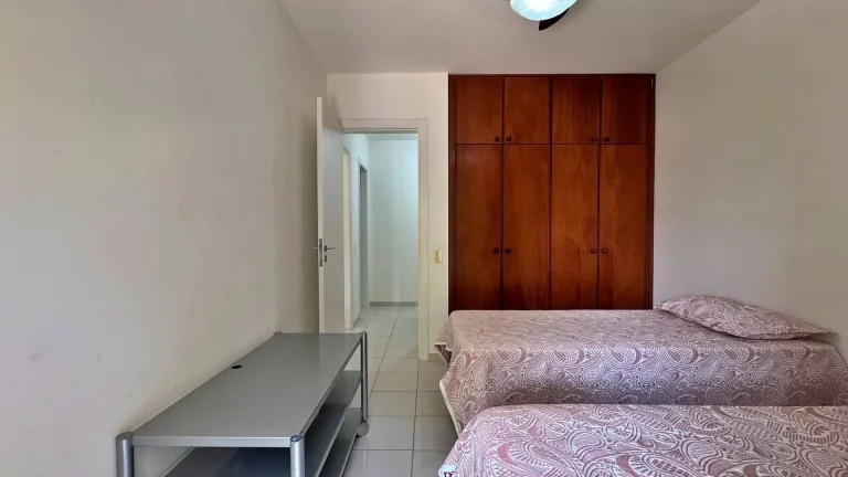 Imagem ⸻


Apartamento à Venda na Riviera de São Lourenço – Conforto, Estilo e Lazer em um Só Lugar...