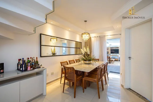 Imagem Sobrado TRIPLEX SEMIMOBILIADO com 4 quartos à venda, 186 m² por R$ 1.300.000,00 - Campina do Siqueira - Curitiba/PR
