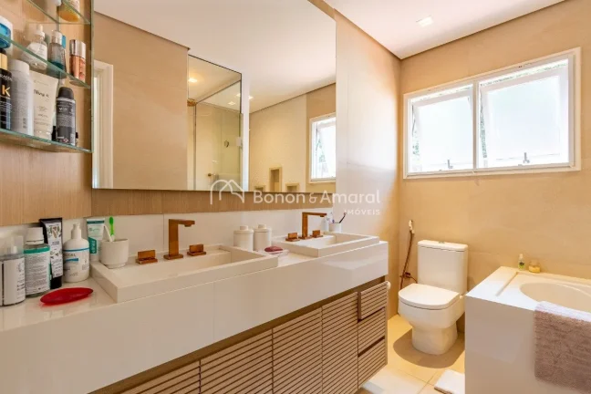 Imagem Descubra esta casa aconchegante, ampla e moderna!

Procurando um lar que combina estilo, conforto e ...