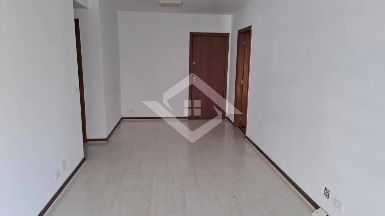 Imagem Apartamento Impecável no Condomínio Bretanha - Rio2 | 81m² | Andar Alto |