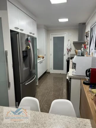 Imagem Sobrado em Condomínio Fechado, 4 suítes, 6 vagas, à venda. R$ 3.500.000. Jardim dos Estados / Alto da Boa Vista