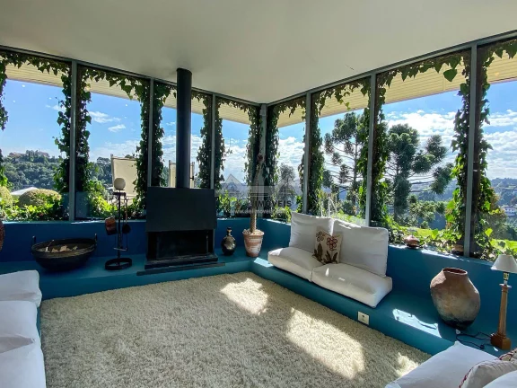 Imagem Casa à venda em Campos do Jordão – Com Vista exuberante da natureza