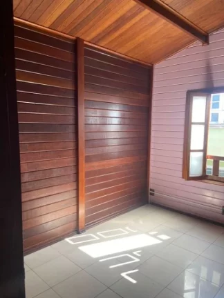 Imagem IMÓVEL NO VILA BRANCA, PODENDO SER USADO COMO PONTO COMERCIAL