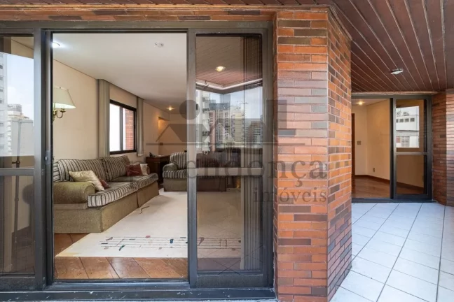 Imagem Apartamento andar alto com 190m² em Perdizes Nobre, 3 suítes e 3 vagas.