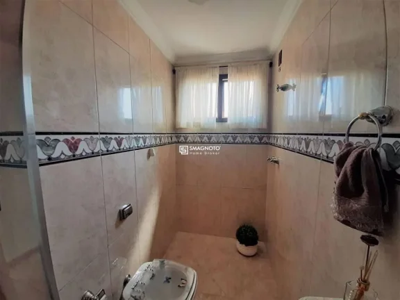 Imagem Casa com 3 dormitórios à venda, 186 m² por R$ 650.000,00 - Vila Rezende - Piracicaba/SP